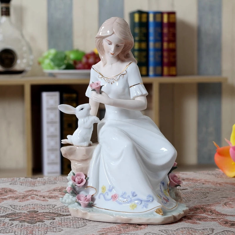 Victorian Lady - Fine Porcelain Figurine - The Decor Kart