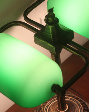 Classic Banker's Lamp - The Decor Kart 