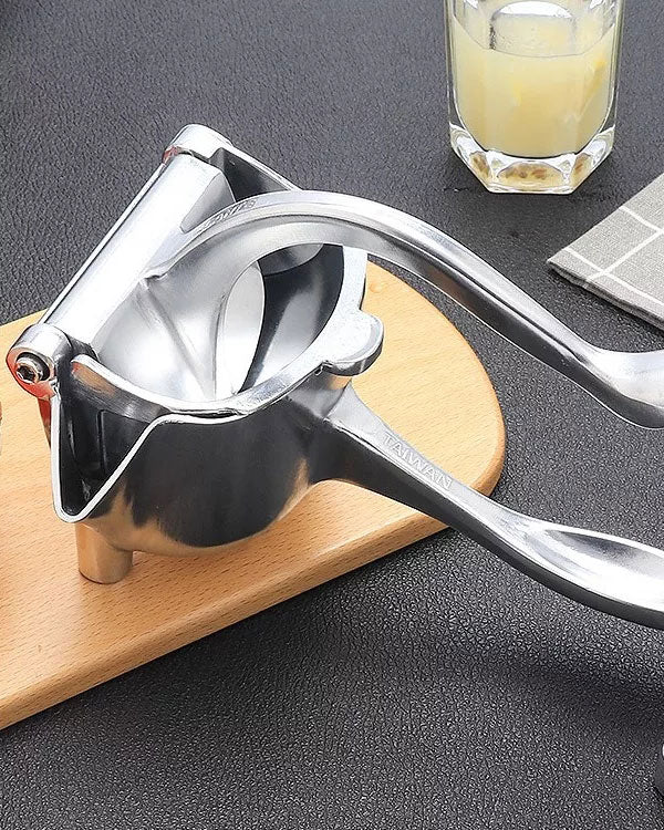 Manual Juice Squeezer - The Decor Kart