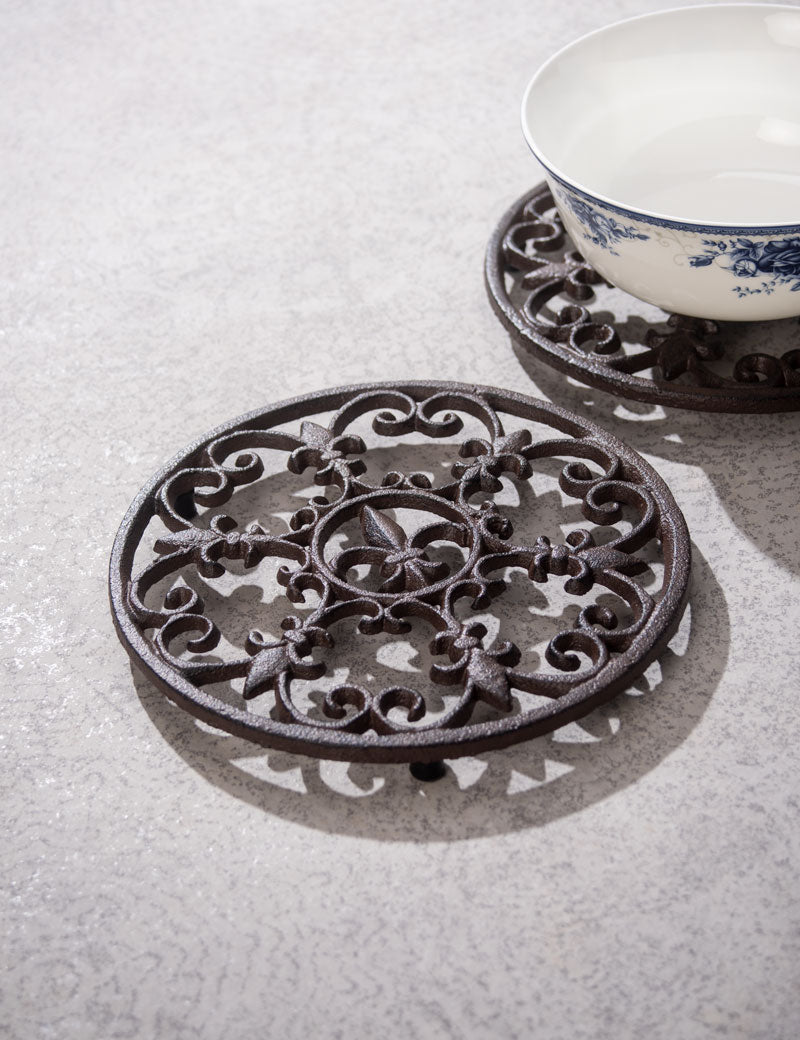 Round Cast Iron Trivet - The Decor Kart