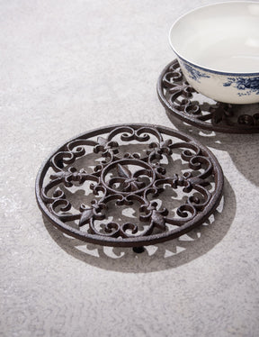 Round Cast Iron Trivet - The Decor Kart 