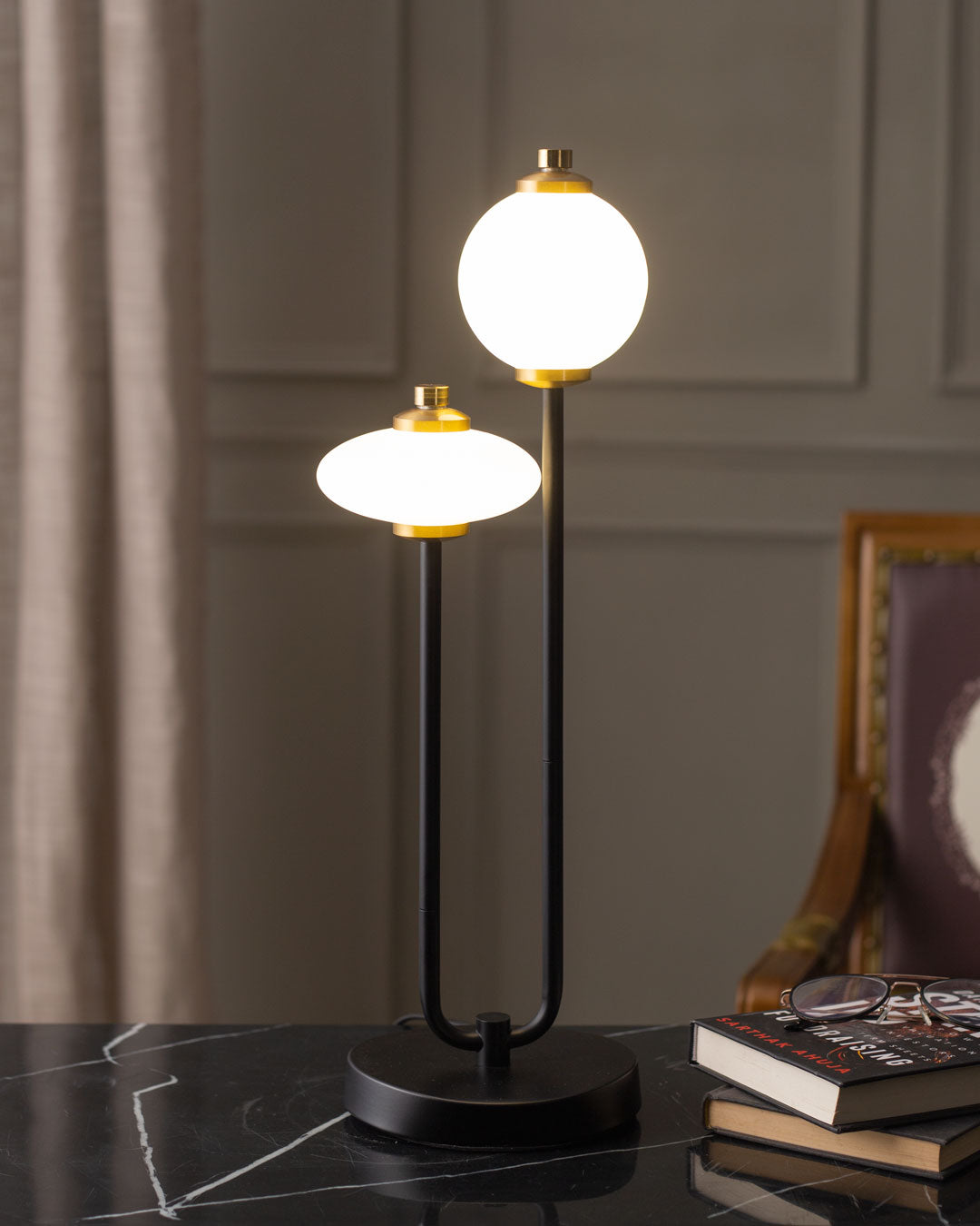 Exposior Table Lamp