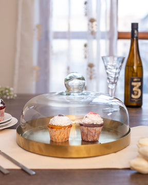 Gold Stainless Steel Cake Plate with Glass Dome