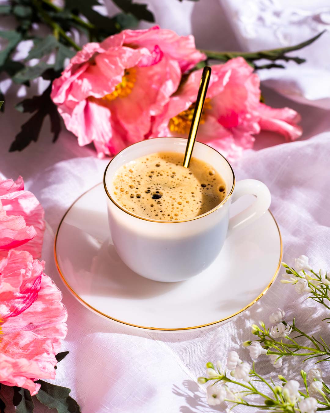 Luxe Gold Rimmed Cup & Saucer - Clear - The Decor Kart 