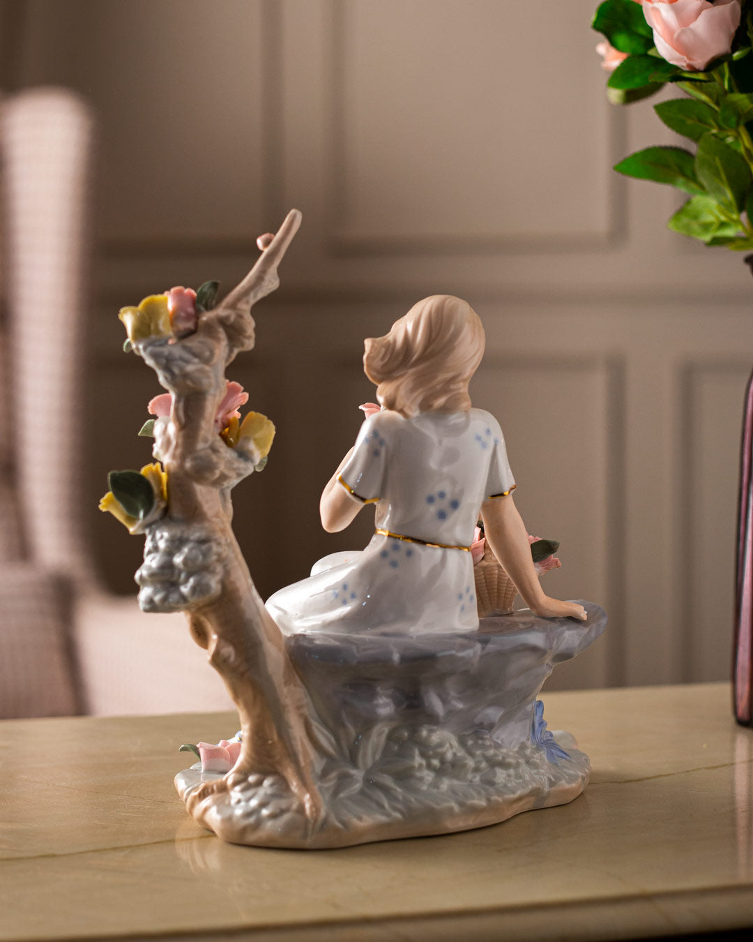 Comrade - Fine Porcelain Figurine - The Decor Kart