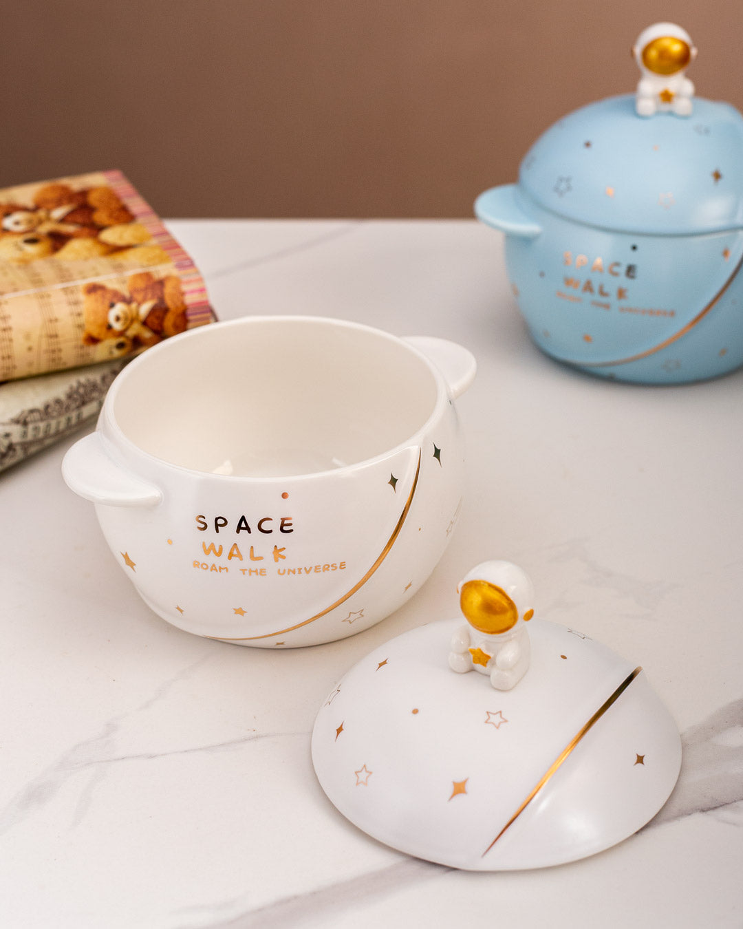 'Space Walk' Serving Bowl with Lid - White