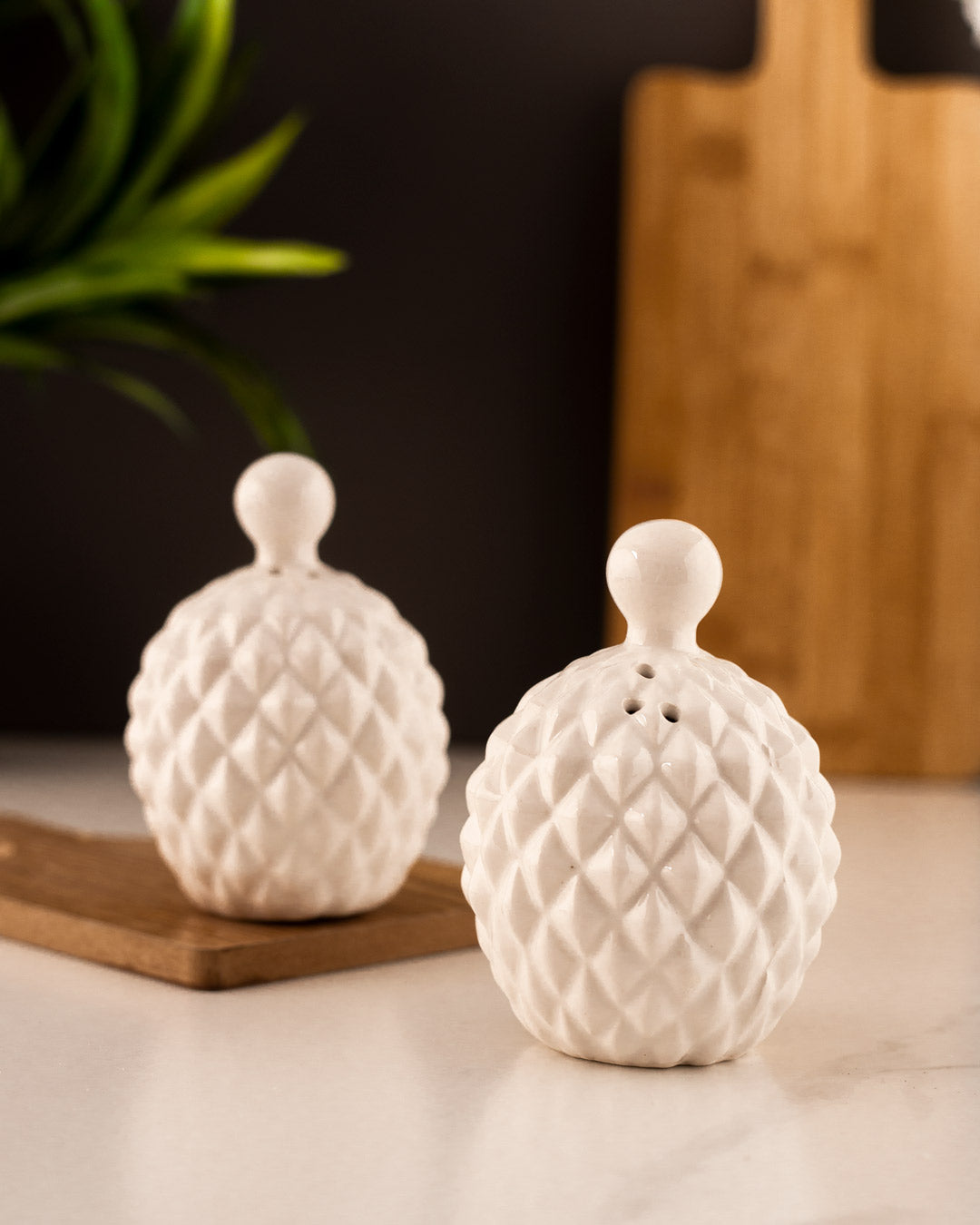 Pineapple Salt & Pepper Shaker Set - White