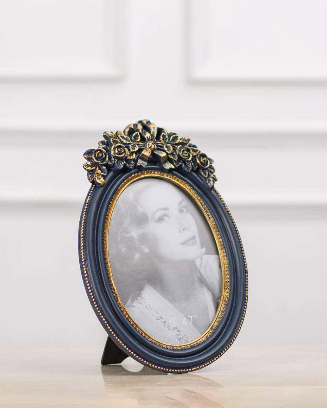 Royal Blue Oval Photo Frame - The Decor Kart